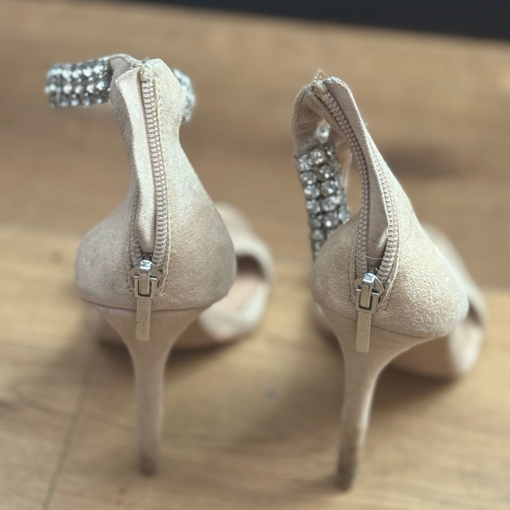 Steve Madden Tan Suede Heels With Sparkling Ankle… - image 2